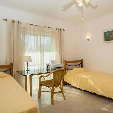 Penina 4 Bed بورتيماو