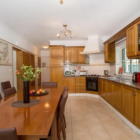 Penina 4 Bed Vila *